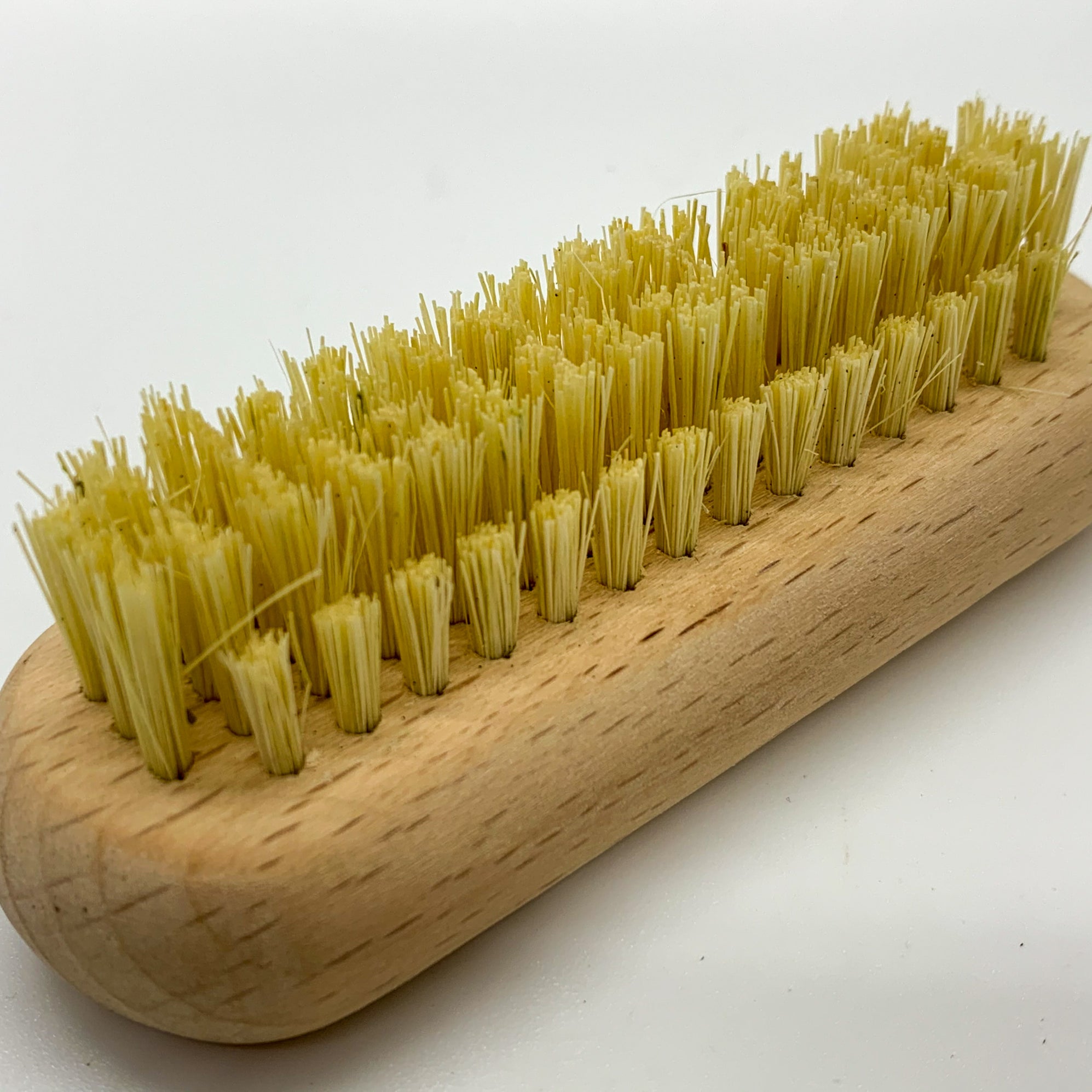 Natural Bamboo Nail Brush - ECOccasion